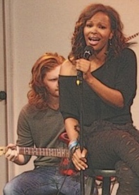 Nikki Romain performing - Past